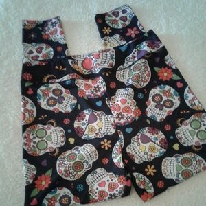 🌺 NEW Multi-Colored Skull Yoga Leggings